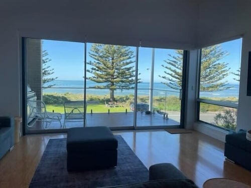 4A Franklin Pde Encounter Bay - Linen & Wi-Fi