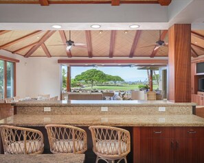 Interior - Relax in this OceanView Estate w/ Lava stone-lined Infinity Pool & Private Spa (Kailua Kona)