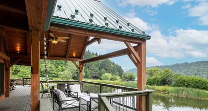 Pond's Edge Lodge- Unforgettable Wellsboro Retreat