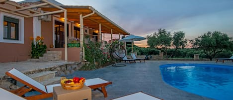 Seasonal outdoor pool