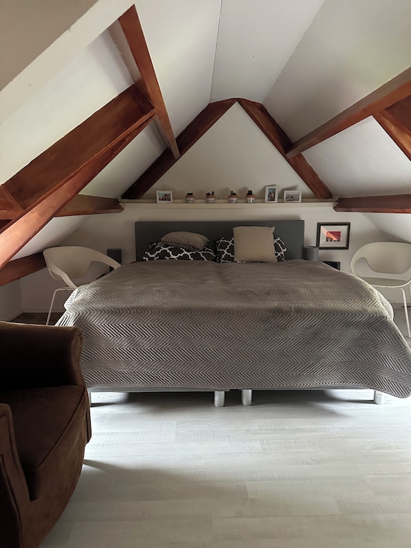 1 Schlafzimmer, Schreibtisch, WLAN, Rollstuhlgeeignet