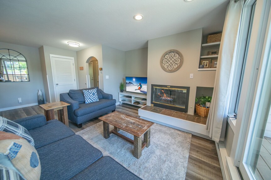 Lake Views, Upscale Condo With Pool/hot Tub - Keystone, CO