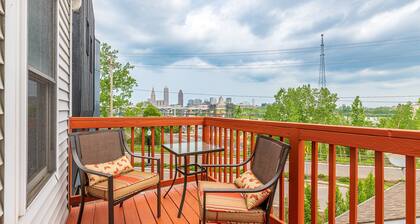 Central Cleveland Gem W/ Direct Skyline View! 2 Bedroom Home by Redawning
