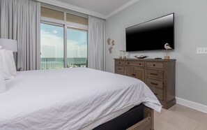 3 bedrooms, free WiFi - Phoenix Gulf Towers 303 3 Bedroom Condo by Redawning (Orange Beach)