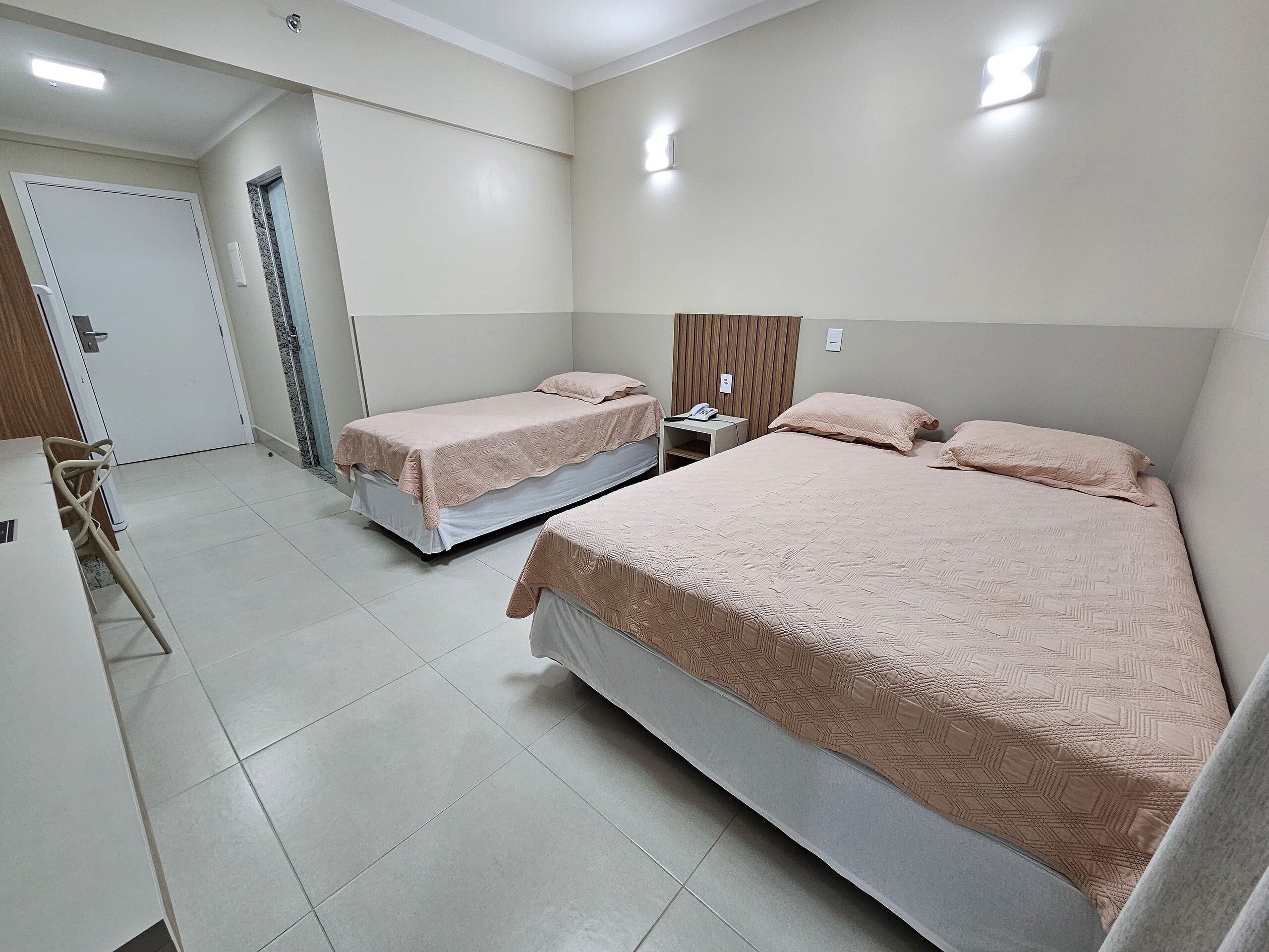 Basic-Apartment | 1 Schlafzimmer, kostenloses WLAN, Bettwäsche