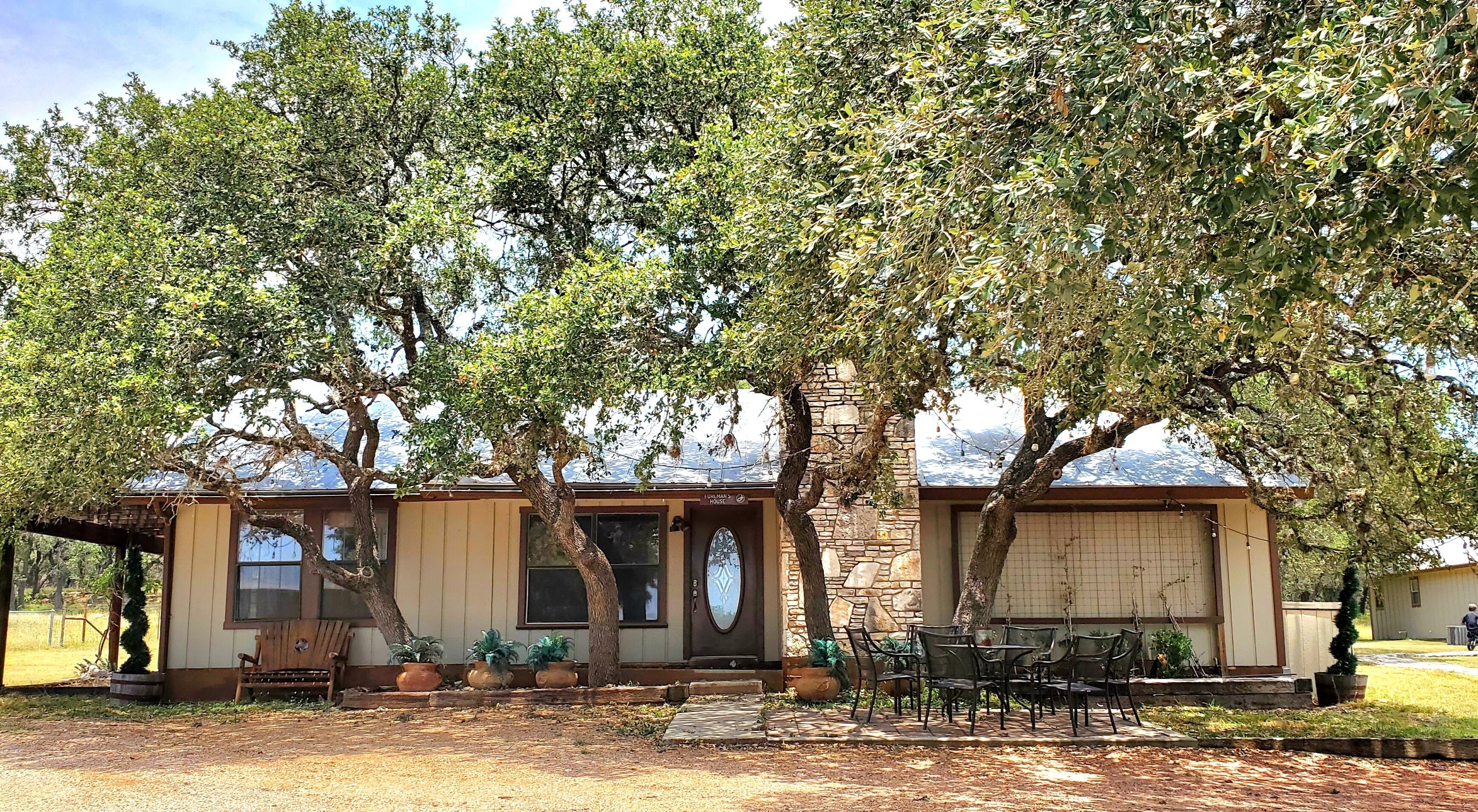 3 Br Cabin Vacation Rental In Boerne, Texas Vrbo Property 3474689