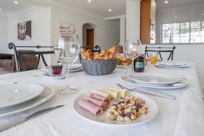 Servicio de comidas en la habitación