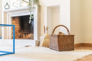 Interior - Apartment Pedro - Cozy Apartment in a Golf Resort at a short distance to the sea (Herdade da Aroeira)