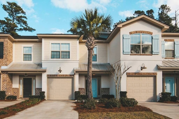 D1552316 ee46 41f7 bec2 12df0369d8e3