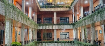 Pariban Hotel