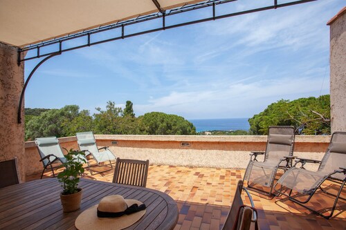 Davia 2 - Grande terrasse vue mer