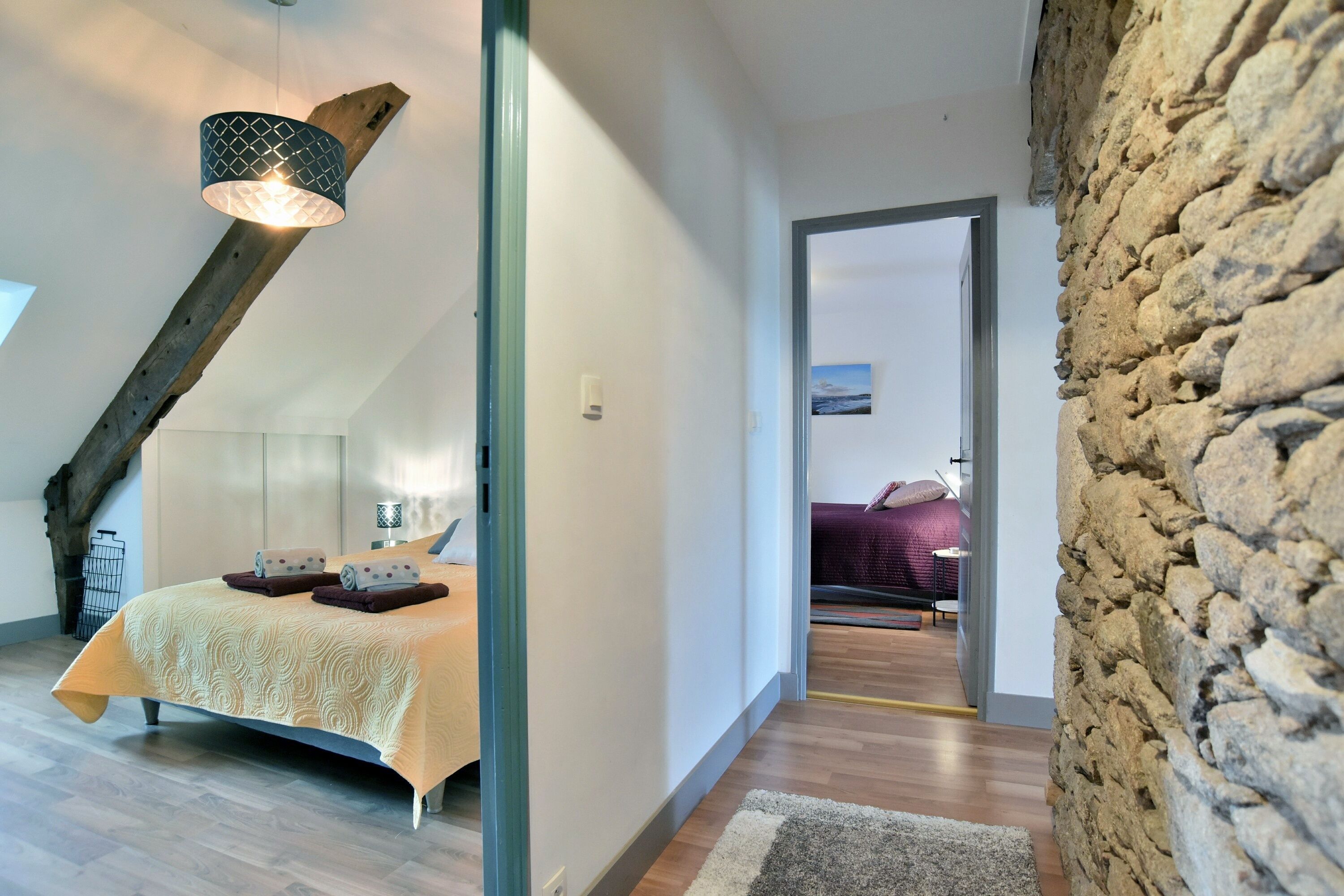 2 bedrooms, iron/ironing board, free WiFi, bed sheets