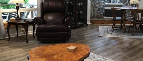 Smart TV, DVD player, video library