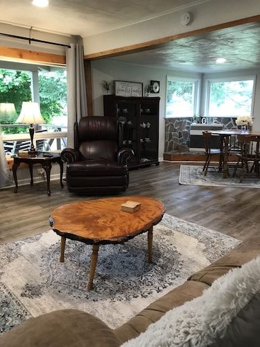 The farmhouse has fast WiFi!