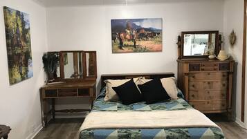 2 bedrooms, memory-foam beds, iron/ironing board, travel cot