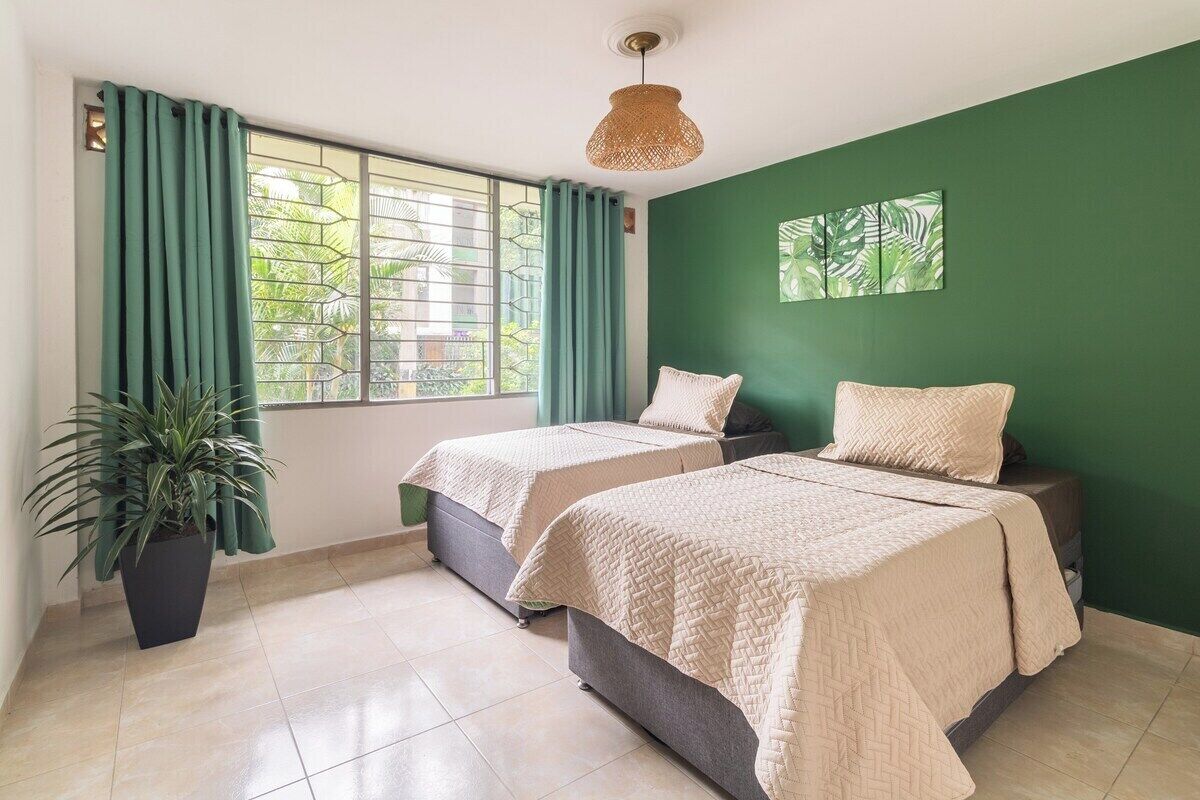 3 bedrooms, free WiFi, bed sheets