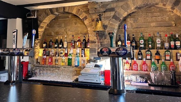 Bar (on property) - Lane Head Hotel (Brighouse)