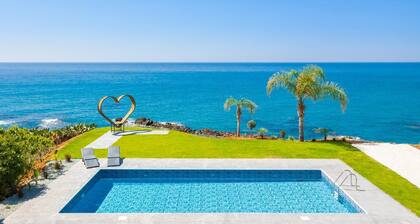 Villa Beach Heaven - Seven Bedroom Villa, Sleeps 16
