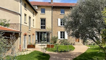 Extérieur