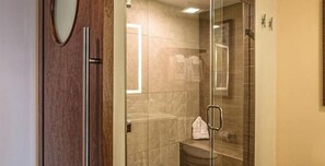 Bathroom - Margaritaville - Studio Plus Suite
 (St Thomas)