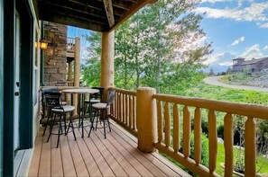 Outdoor dining - Rustic Ridge MH304 | Near Powder Mtn | Hot Tub (Eden)
