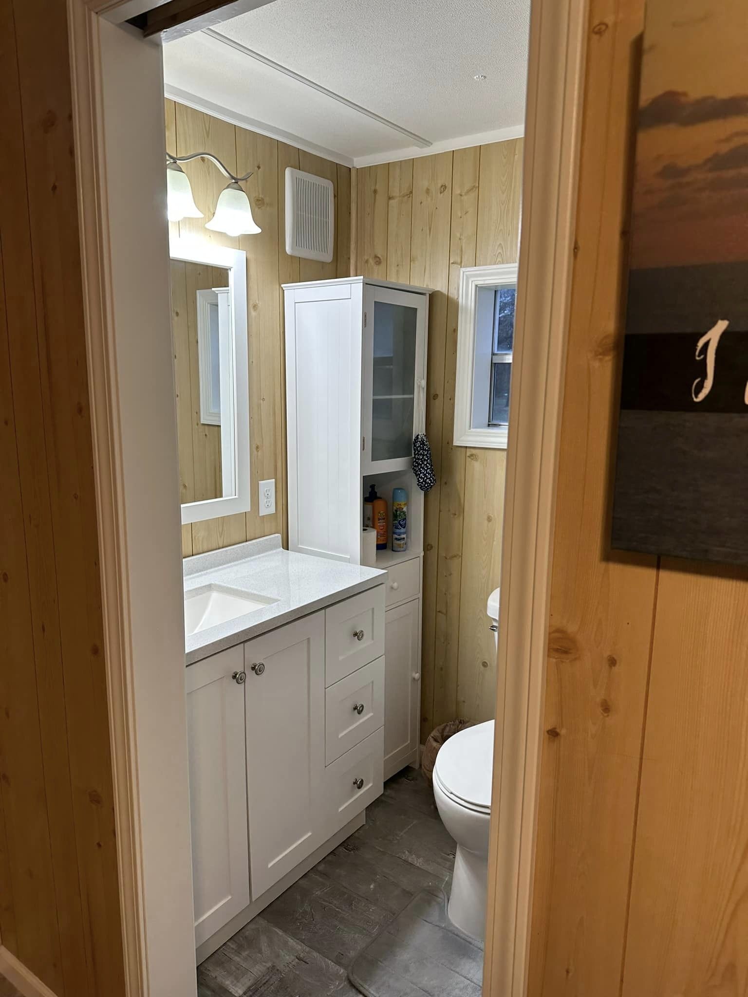 تجهيزات دش، مناشف، صابون، شامبو