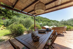 Villa | Terrace/patio - Fienile di Fabio (Vaiano)