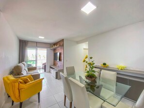 Departamento | Área de sala de estar | Televisión de 40 pulgadas con canales digitales 