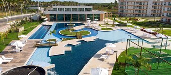 Flats no Muro Alto Condomínio Club