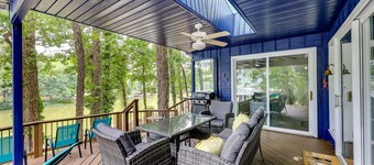 Lakefront Hot Springs Vacation Rental w/ Dock!