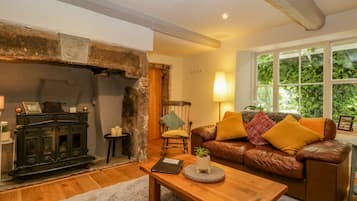 Cottage | Living area
