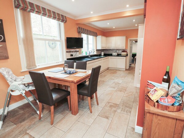 Fridge, dishwasher, electric kettle, toaster