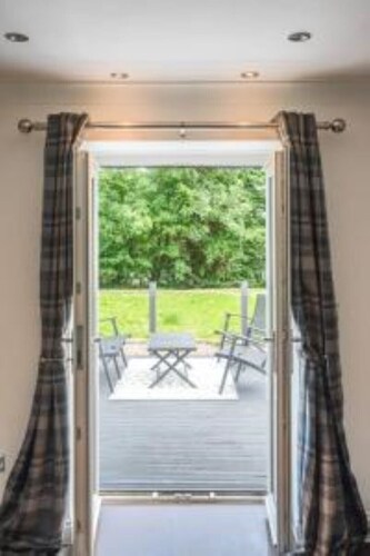 Daisy Cottage - Two bed country retreat