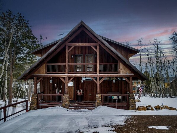 Exterior - The Last Chance Getaway - Terry Peak Area (Lead)