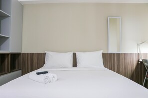 Deluxe Apartment | Free WiFi - Modern Look and Homey Studio Apartment LRT City Jatibening (Bekasi)