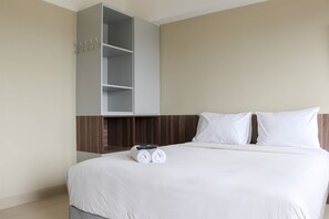 Deluxe Apartment | Free WiFi - Modern Look and Homey Studio Apartment LRT City Jatibening (Bekasi)