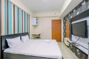 Free WiFi - Cozy Style Studio Margonda Residence 2 Apartment (Depok)