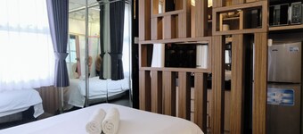 Spacious And Unique Studio With City View Apartment At Parahyangan Residence