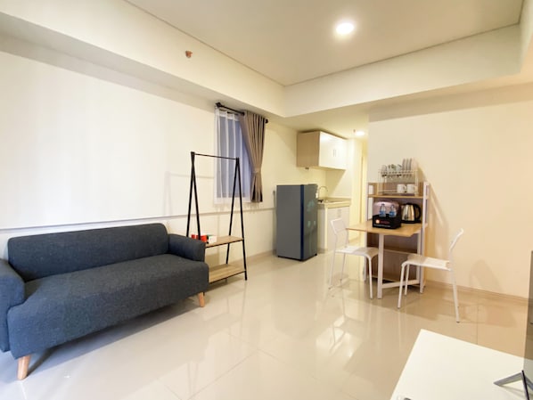 Deluxe Apartment | Living area