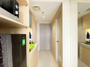 Interior - Homey And Best Deal Studio At Vasanta Innopark Apartment (Cikarang)