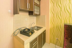 Private kitchen - Great Location And Comfy 2Br At Signature Park Tebet Apartment (Jakarta)