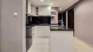 Apartemen Deluks | Dapur pribadi