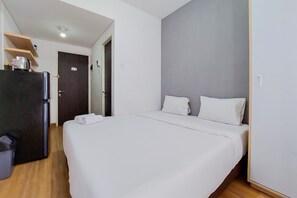 Minimalist And Cozy Studio Serpong Garden Apartment (Jakarta, Indonesia