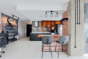 Living area - Spacious 2Br Loft At Brooklyn Alam Sutera Apartment (South Tangerang)