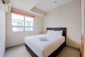 Deluxe Apartment - Nice and Fancy 1Br At Paramount Skyline Apartment (Gading Serpong)
