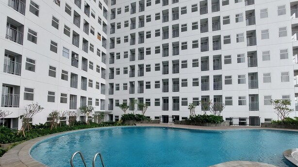Kolam renang outdoor