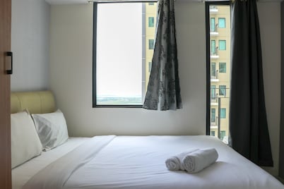 Comfy Studio Room At Osaka Riverview Pik 2 Apartment