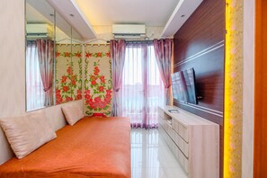 Deluxe Apartment | Living area