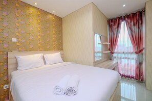 2 bedrooms - Nice And Comfort 2Br Apartment At Woodland Park Residence (Jakarta)
