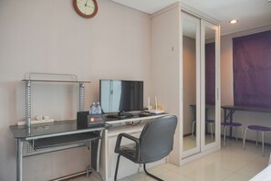 Interior - Best Elegant And Cozy Stay Studio At Thamrin Executive Apartment (Jakarta)